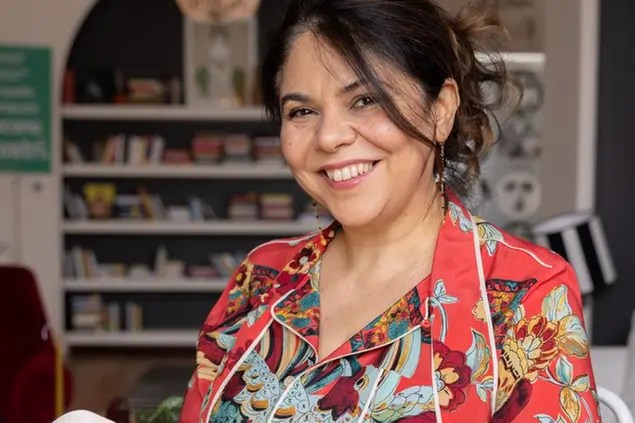 Roma: Arcigay e Laika ricordano Michela Murgia con un grande&nbsp;murale