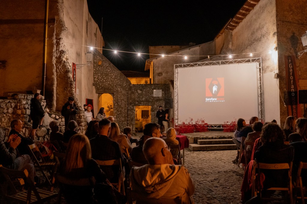 Forme di Massa d’Albe (AQ), eventi dal grande spessore culturale per la terza giornata del Garofano Rosso Film&nbsp;Festival