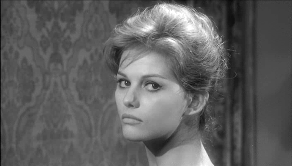 Claudia Cardinale, sensibilità e fascino di una donna che non volle farsi&nbsp;attrice